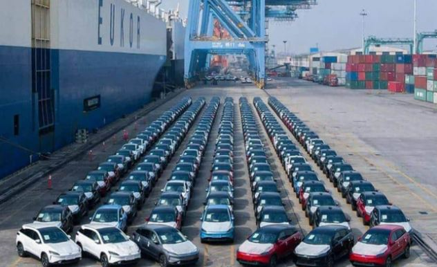 Trung Quốc xuất khẩu ô tô nhiều nhất thế giới năm 2023